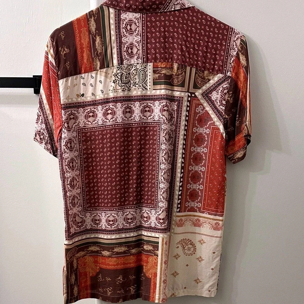 Topman Button‎ Down Shirt Men XS Red Multi Bandana/Paisley Patchwork